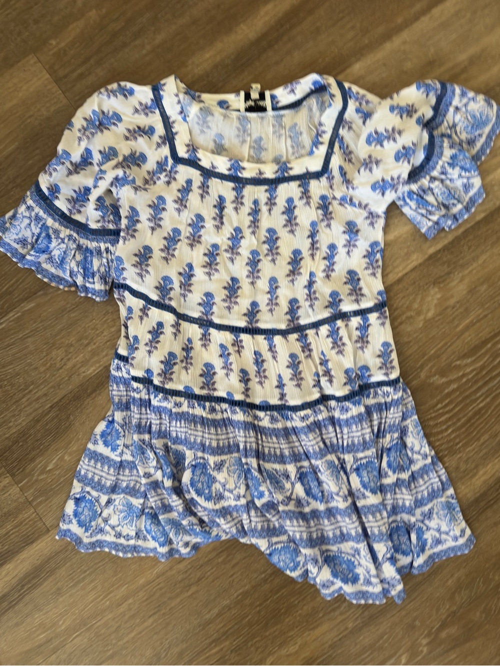 PLAYA LUCILA Blue & White Floral Peasant Blouse - Women's